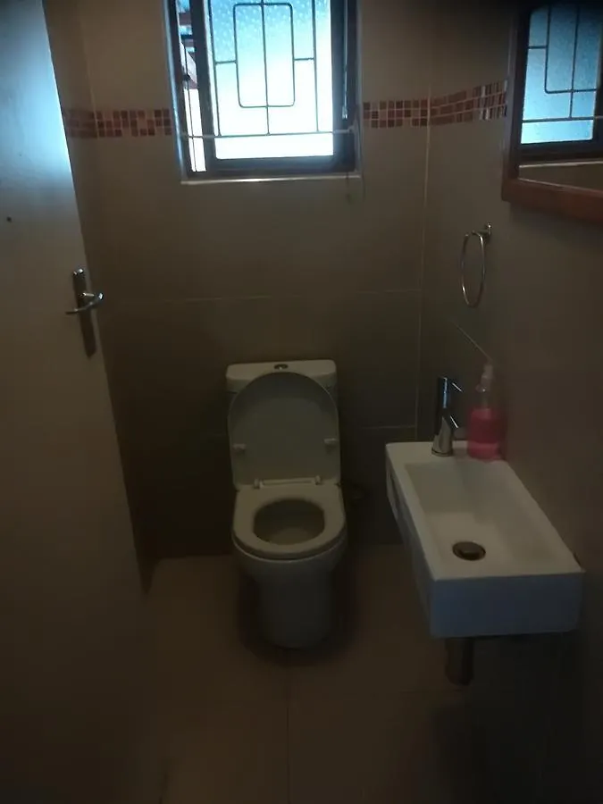 Mr.B House Hotel Kraaifontein