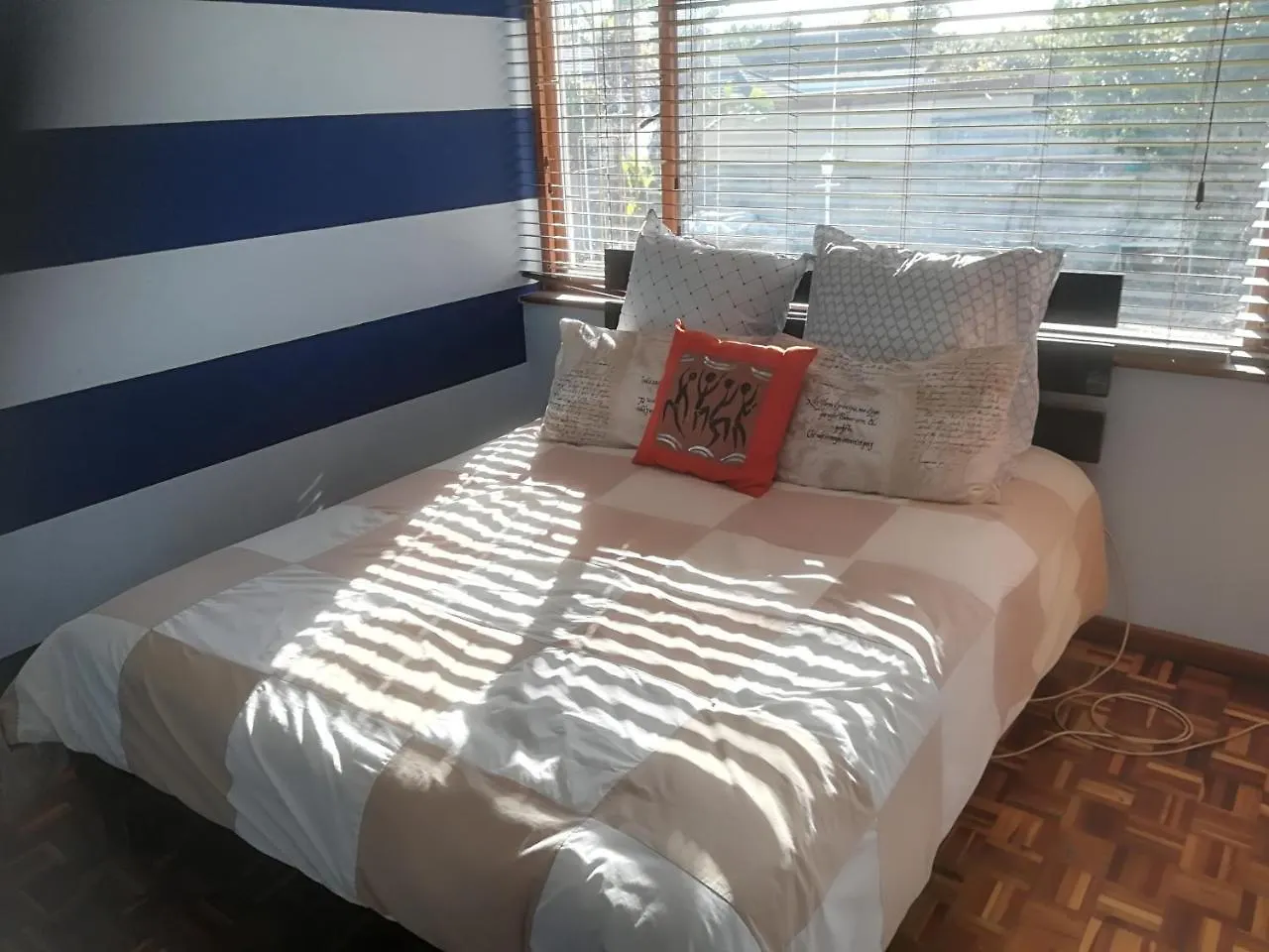 Mr.B House Hotel Kraaifontein